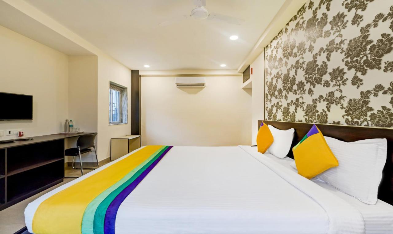 Itsy Hotels Neeranand Plaza Calcutá Exterior foto