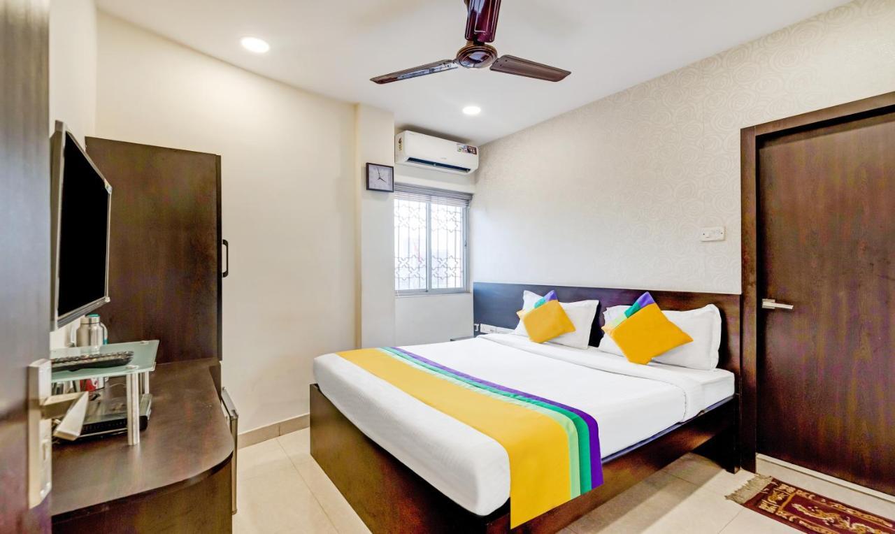 Itsy Hotels Neeranand Plaza Calcutá Exterior foto