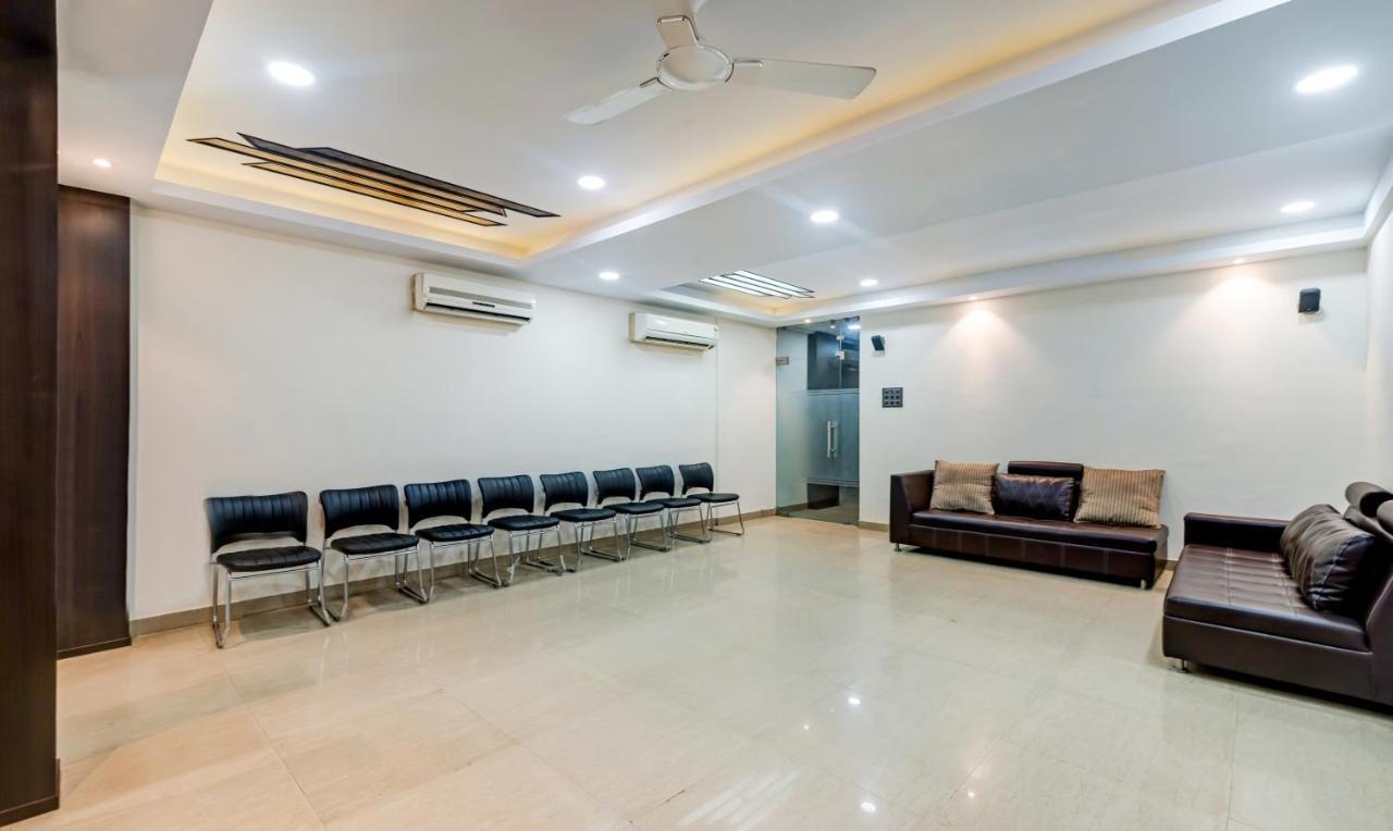 Itsy Hotels Neeranand Plaza Calcutá Exterior foto