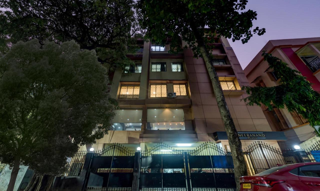 Itsy Hotels Neeranand Plaza Calcutá Exterior foto